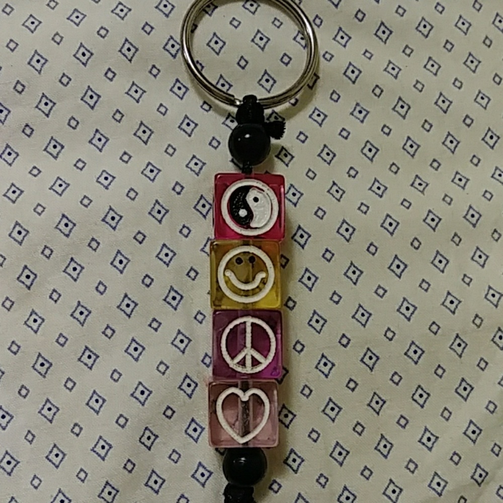 Key Chain Colorful Ying Yang Peace - Picture 3 of 4